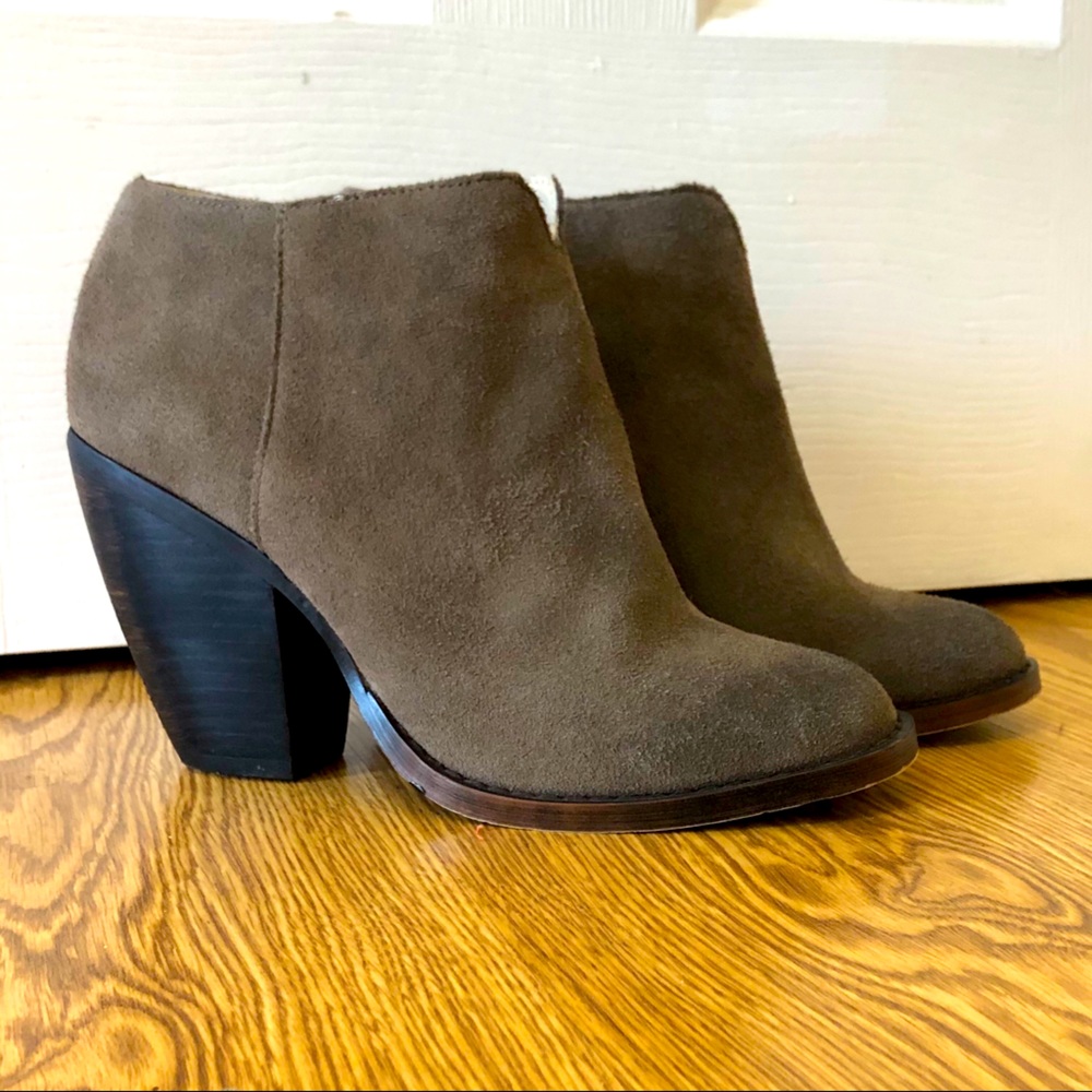 SOHO Cobbler Booties - 7.5/8